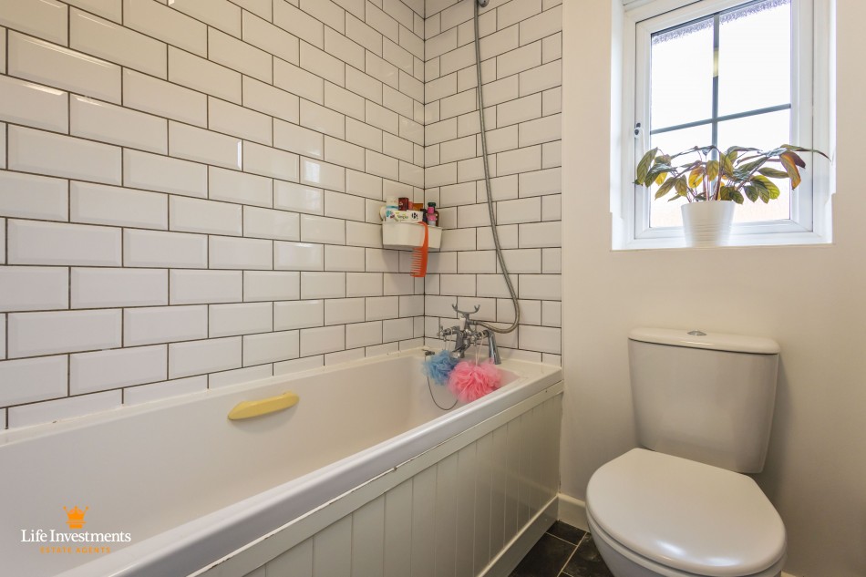 Images for Gardeners End, Rugby EAID: BID:lifeinvestments