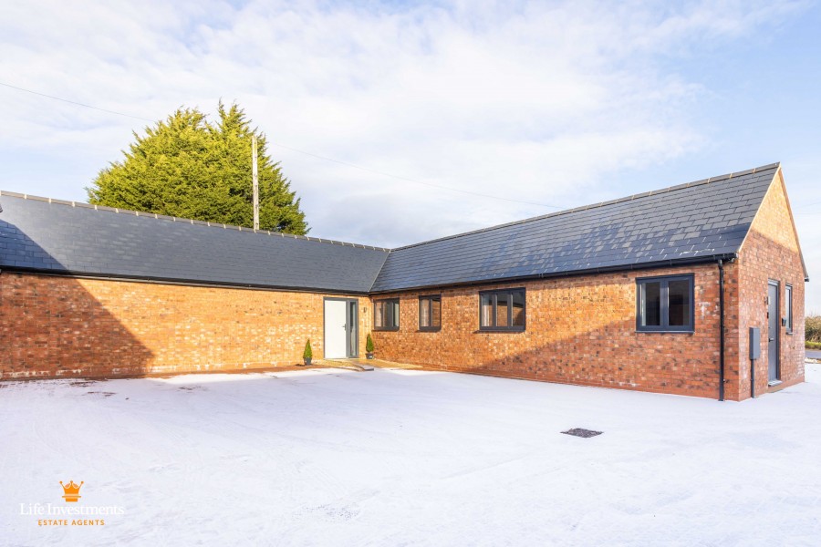 Images for Watford, Northampton EAID: BID:lifeinvestments