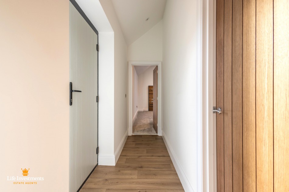 Images for Watford, Northampton EAID: BID:lifeinvestments