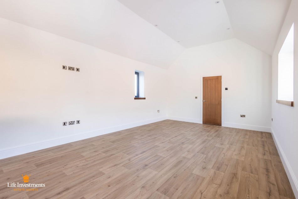 Images for Watford, Northampton EAID: BID:lifeinvestments
