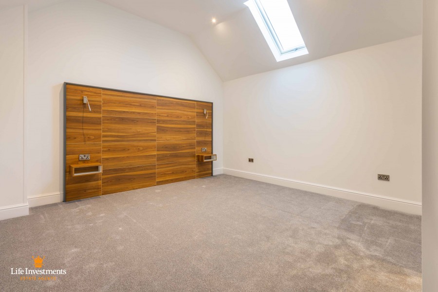 Images for Watford, Northampton EAID: BID:lifeinvestments