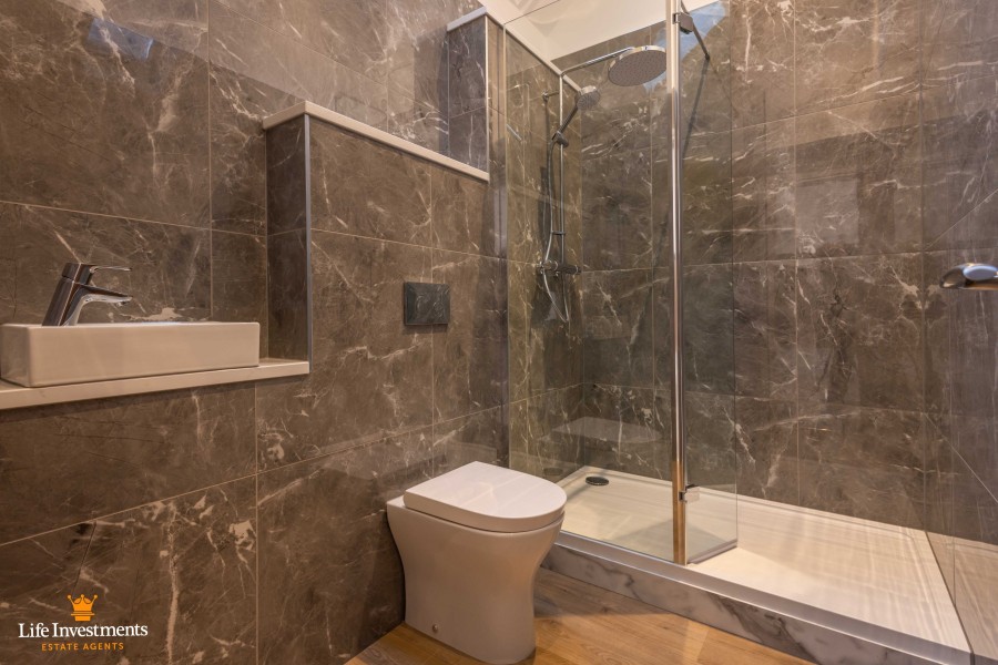 Images for Watford, Northampton EAID: BID:lifeinvestments