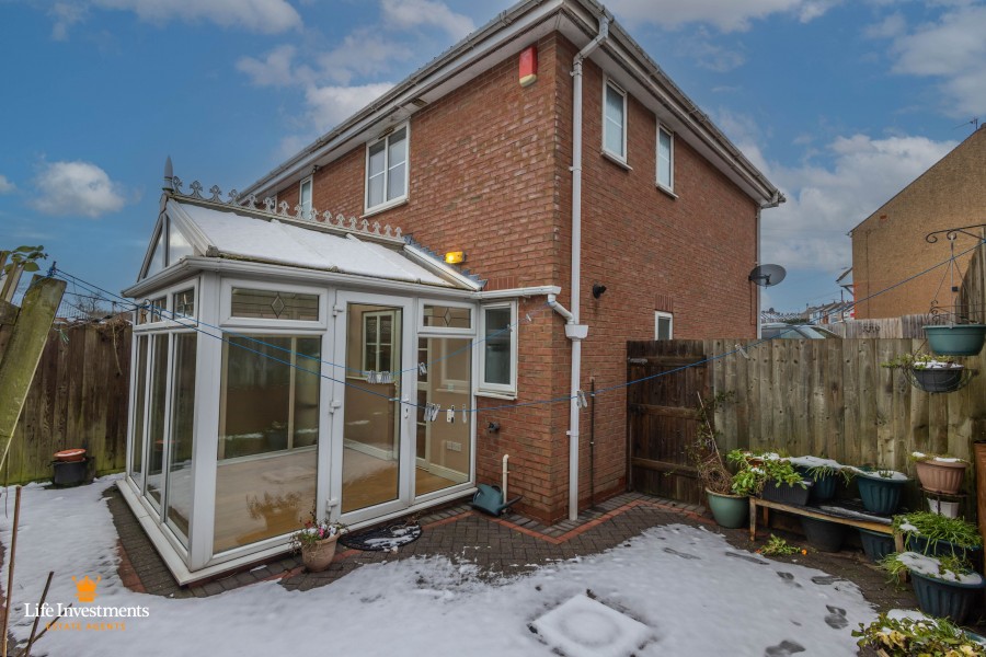 Images for Charlotte Close, Nuneaton EAID: BID:lifeinvestments