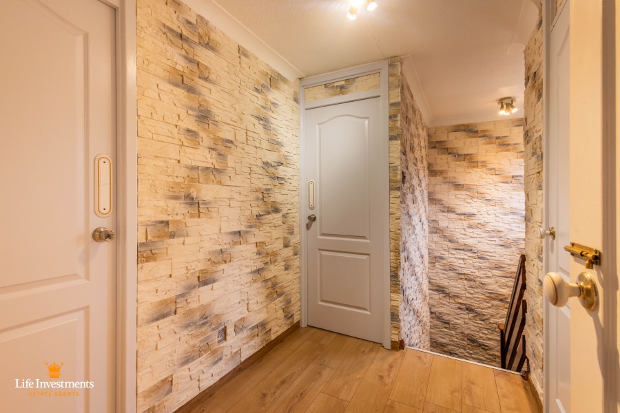 Images for Bleaberry, Rugby EAID: BID:lifeinvestments