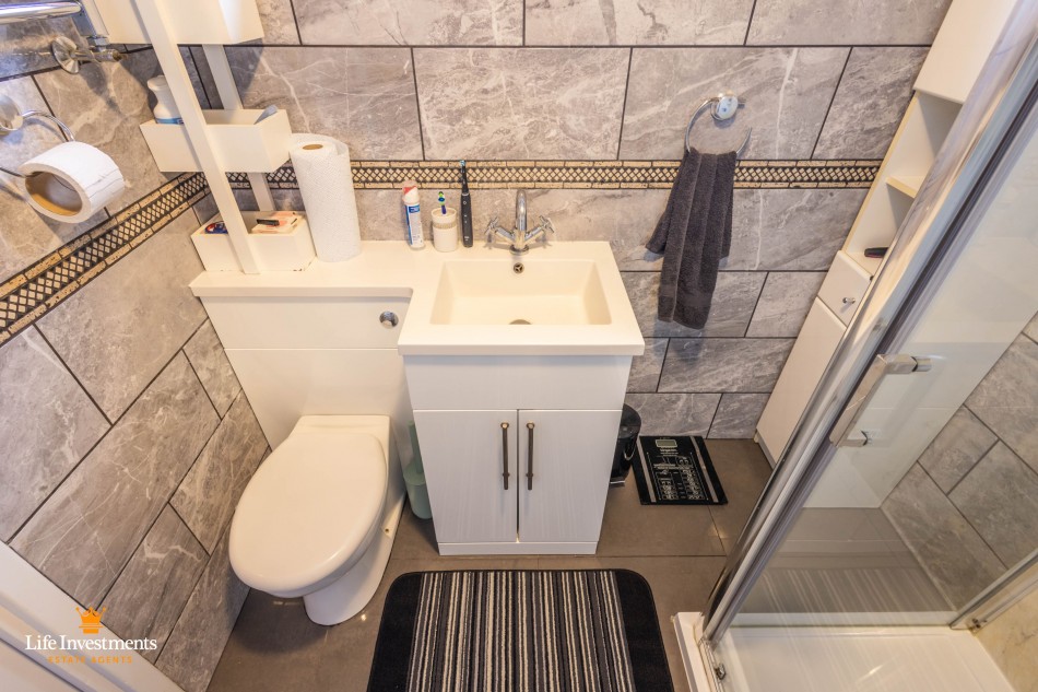 Images for Bleaberry, Rugby EAID: BID:lifeinvestments