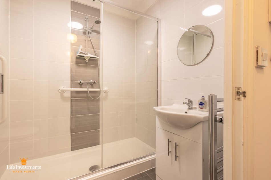 Images for Ross Court, Curie Close, Rugby EAID: BID:lifeinvestments